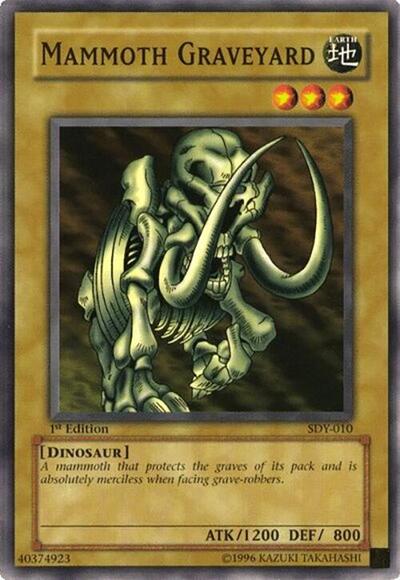 Mammoth Graveyard (SDY-010) [Starter Deck: Yugi]