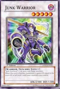 Junk Warrior (5DS2-EN042) [5D's Starter Deck 2009]