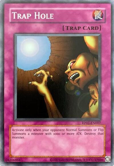 Trap Hole (RP01-EN007) [Retro Pack (2020 Date Reprint)]