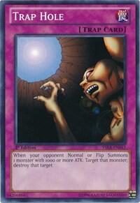 Trap Hole (YSKR-EN042) [Starter Deck: Kaiba Reloaded]