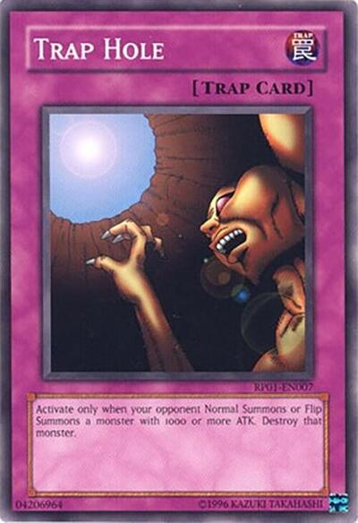 Trap Hole (RP01-EN007) [Retro Pack]