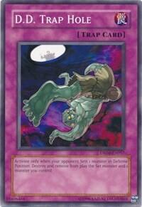 D.D. Trap Hole (DR04-EN057) [Dark Revelation Volume 4]
